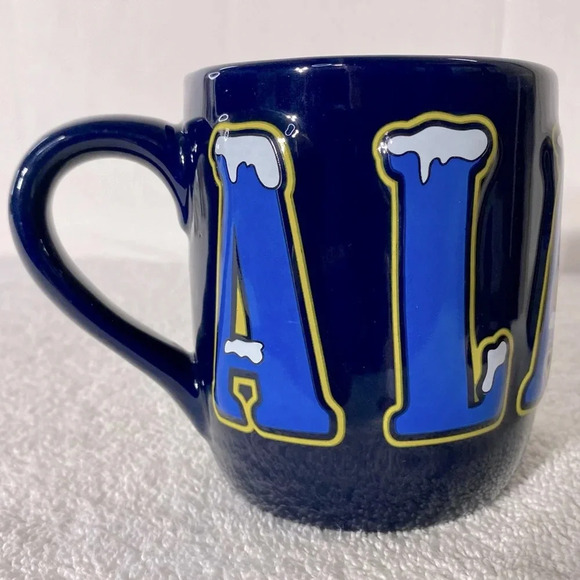 Vintage Navy Blue Ceramic Alaska Eight  Stars Of Gold On A Field Of Blue Mug - Picture 2 of 15